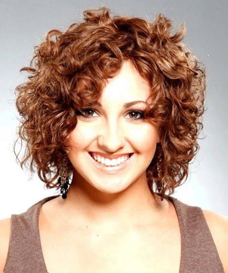 Short curly hair for round face short-curly-hair-for-round-face-44_9