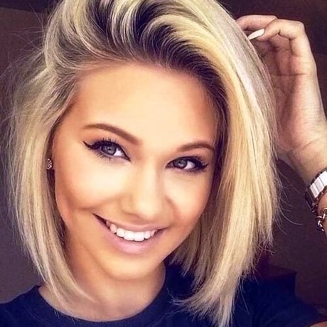 Best haircut for round face female 2019 best-haircut-for-round-face-female-2019-96_15
