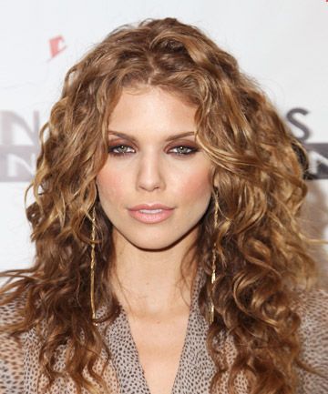 Best haircuts for curly hair 2019