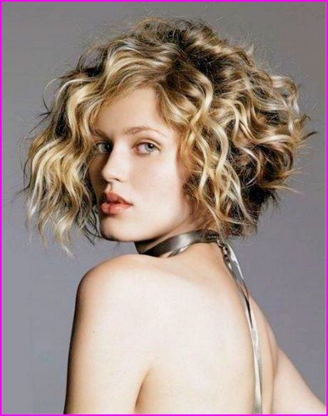 Best haircuts for curly hair 2019 best-haircuts-for-curly-hair-2019-57_15