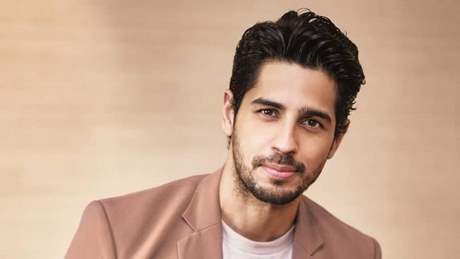 Bollywood actors hairstyles 2019 bollywood-actors-hairstyles-2019-71_9