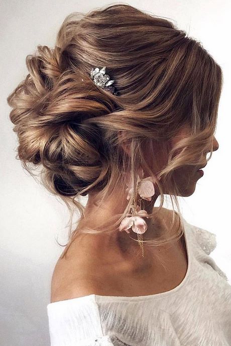 ﻿Bridal hairstyles 2019
