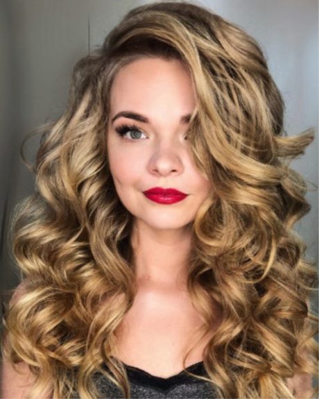Curly hairstyles for long hair 2019 curly-hairstyles-for-long-hair-2019-35_5