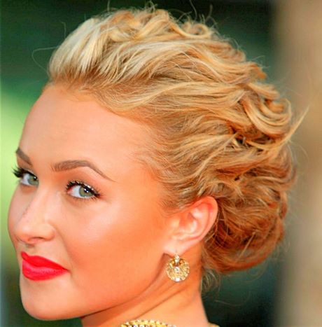 Easy at home updos for short hair easy-at-home-updos-for-short-hair-53_17