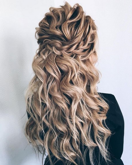 Easy classy hairstyles for long hair easy-classy-hairstyles-for-long-hair-29_16