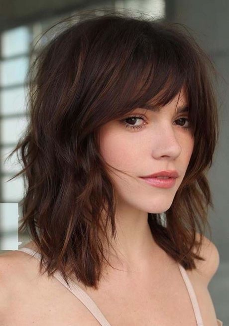 Hairstyles with long bangs 2019 hairstyles-with-long-bangs-2019-21_18