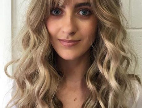 Long hairstyles with a fringe 2019 long-hairstyles-with-a-fringe-2019-10_17