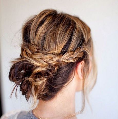 Low updos for medium length hair low-updos-for-medium-length-hair-38_10