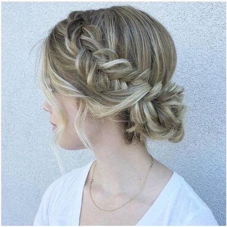 Low updos for medium length hair low-updos-for-medium-length-hair-38_12