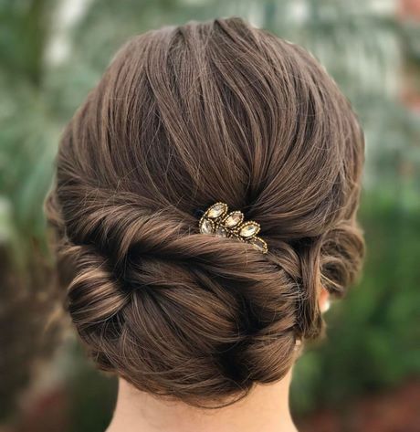 Low updos for medium length hair low-updos-for-medium-length-hair-38_18