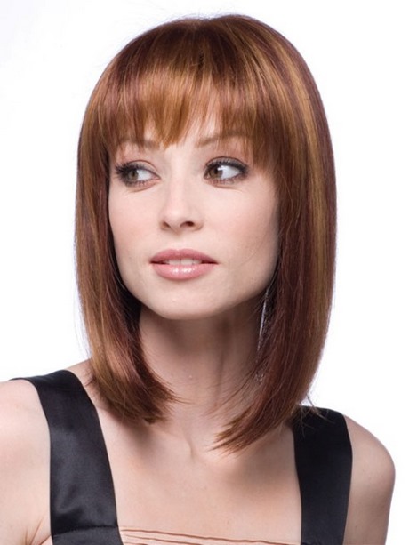 Medium length hair with bangs for round faces medium-length-hair-with-bangs-for-round-faces-12_5