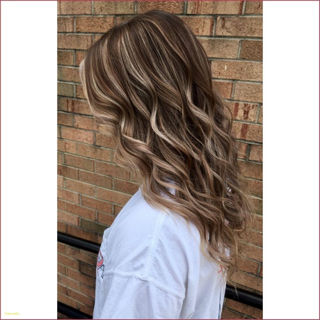 New blonde hair trends 2019