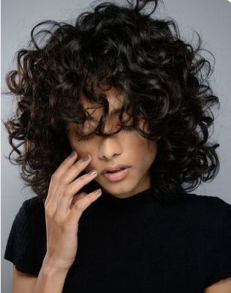 Popular curly hairstyles 2019 popular-curly-hairstyles-2019-44_4