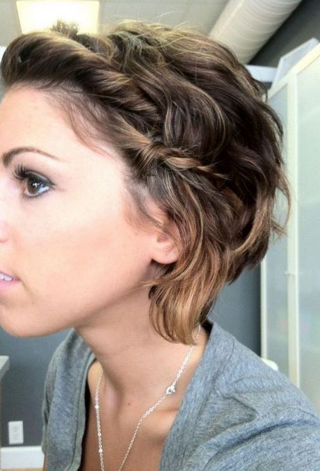 Pull up hairstyles for short hair pull-up-hairstyles-for-short-hair-77_10