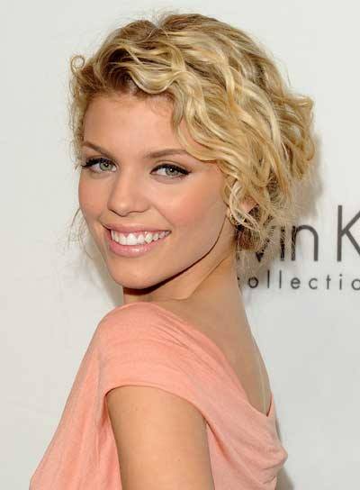 Short curly formal hairstyles short-curly-formal-hairstyles-53_3
