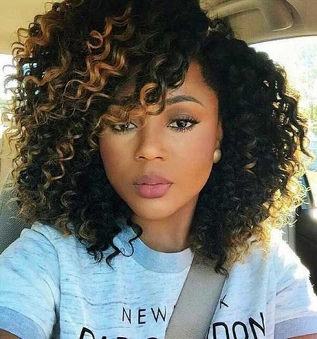 Short curly weave hairstyles 2019 short-curly-weave-hairstyles-2019-72_14