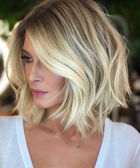 Trendy haircuts for womens 2019 trendy-haircuts-for-womens-2019-63_2
