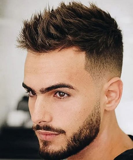 2023 best haircuts for round faces 2023-best-haircuts-for-round-faces-32_15