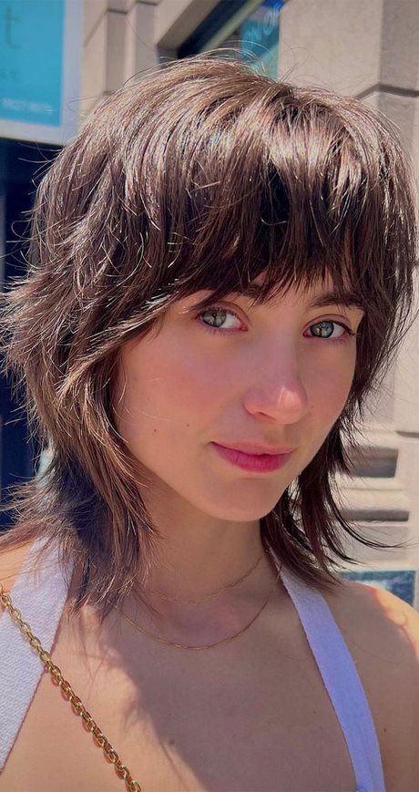 Best hairstyles with bangs 2023 best-hairstyles-with-bangs-2023-01