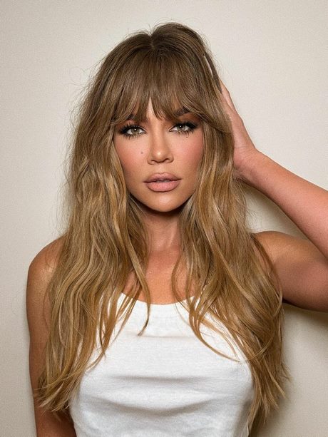 Best hairstyles with bangs 2023 best-hairstyles-with-bangs-2023-01_2
