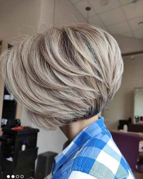 Best short hairstyles for round faces 2023 best-short-hairstyles-for-round-faces-2023-48