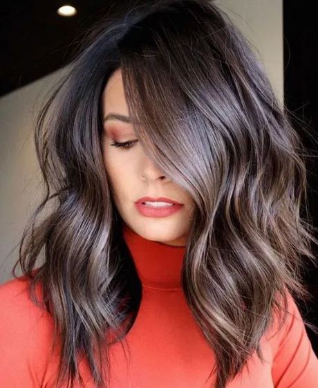 Latest layered hairstyles 2023 latest-layered-hairstyles-2023-42_4