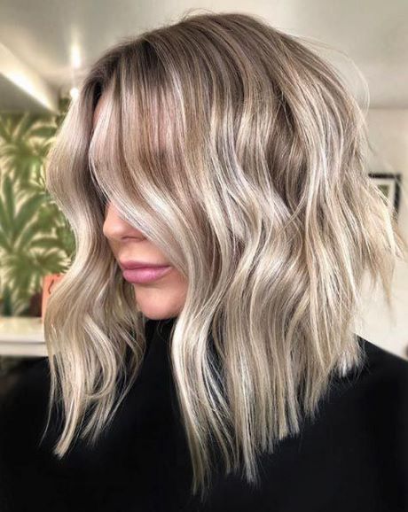 Mid length layered hairstyles 2023 mid-length-layered-hairstyles-2023-81_12