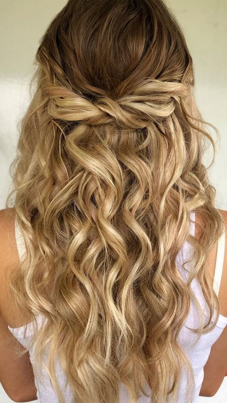 New prom hairstyles 2023 new-prom-hairstyles-2023-32_4