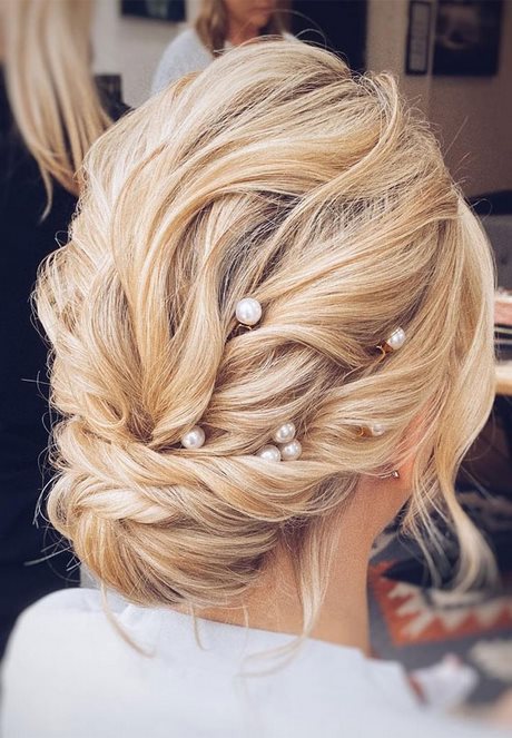 New updo hairstyles 2023 new-updo-hairstyles-2023-65_6