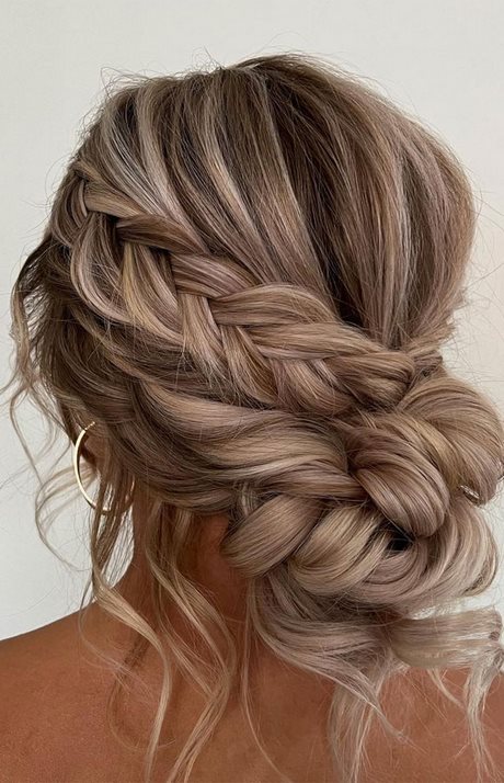 Plaits hairstyles 2023 plaits-hairstyles-2023-35_3