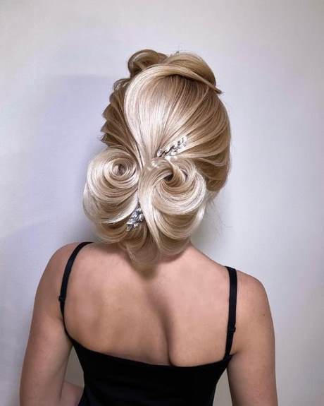 Prom hair updos 2023 prom-hair-updos-2023-63_5