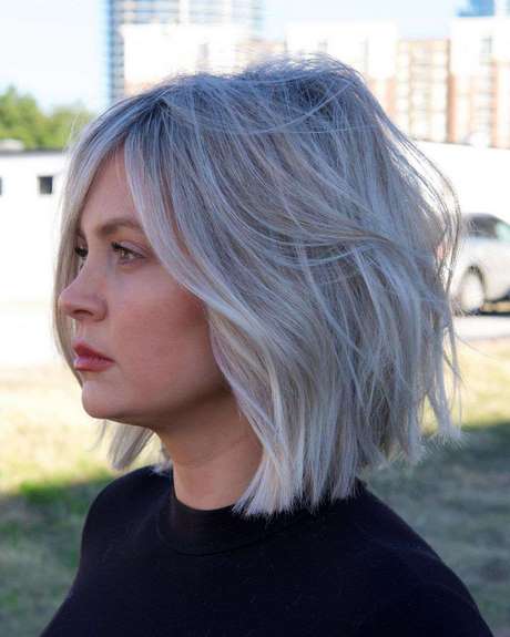 Very short hairstyles for round faces 2023 very-short-hairstyles-for-round-faces-2023-13_7