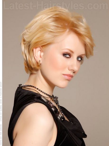 2022 short hairstyles for women over 40 2022-short-hairstyles-for-women-over-40-77_15