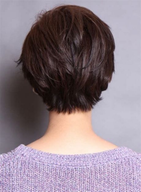 2022 short hairstyles for women over 40 2022-short-hairstyles-for-women-over-40-77_17