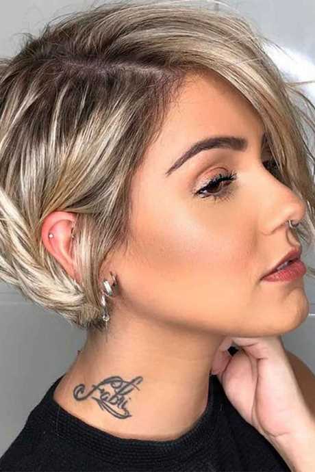2022 short hairstyles for women 2022-short-hairstyles-for-women-90_14