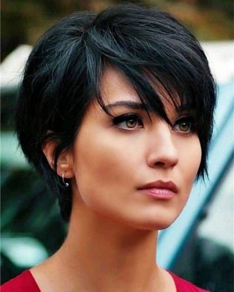 Black short hairstyles for 2022