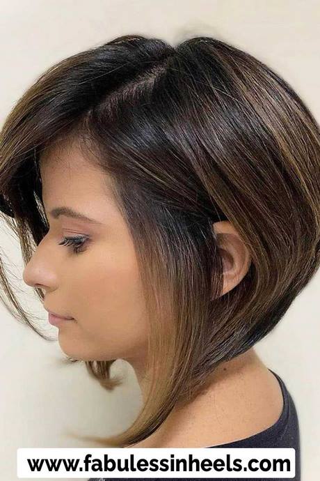 Fashionable short hairstyles for women 2022