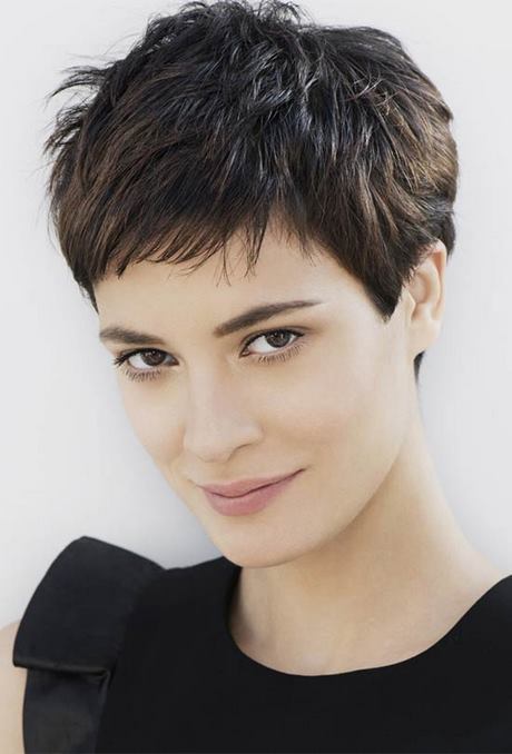 Images of short hairstyles for 2022 images-of-short-hairstyles-for-2022-59_4