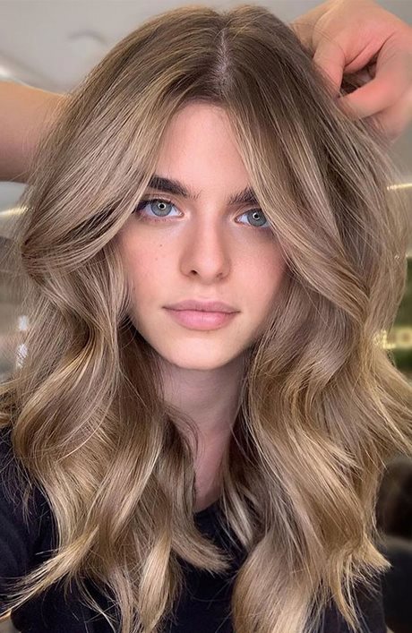 Latest hairstyles for long hair 2022