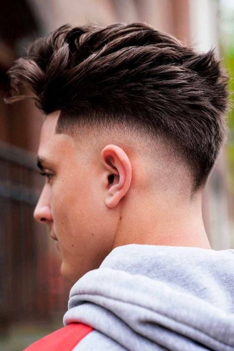 Mens new hairstyles 2022 mens-new-hairstyles-2022-87_17