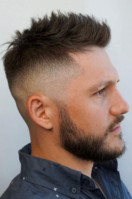 Mens new hairstyles 2022 mens-new-hairstyles-2022-87_4