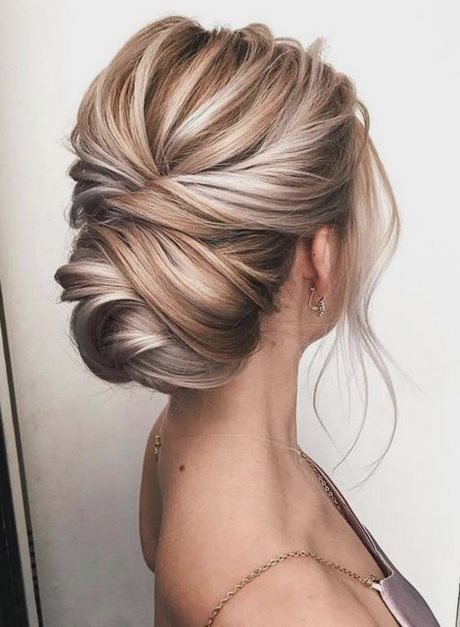 Prom hairstyles 2022 prom-hairstyles-2022-18_5