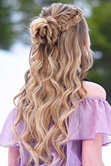 Prom hairstyles for 2022 prom-hairstyles-for-2022-70_2