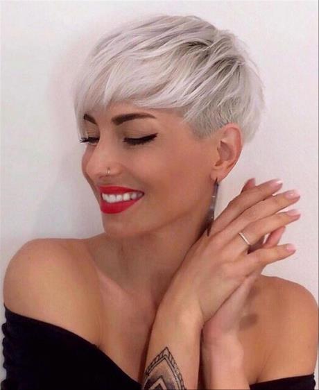 Short blonde hairstyles 2022 short-blonde-hairstyles-2022-08_13