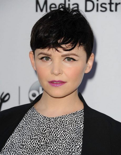 Short haircuts for round faces 2022 short-haircuts-for-round-faces-2022-08_6