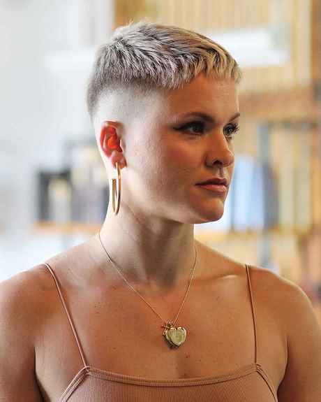 Short short hairstyles for 2022 short-short-hairstyles-for-2022-74_6