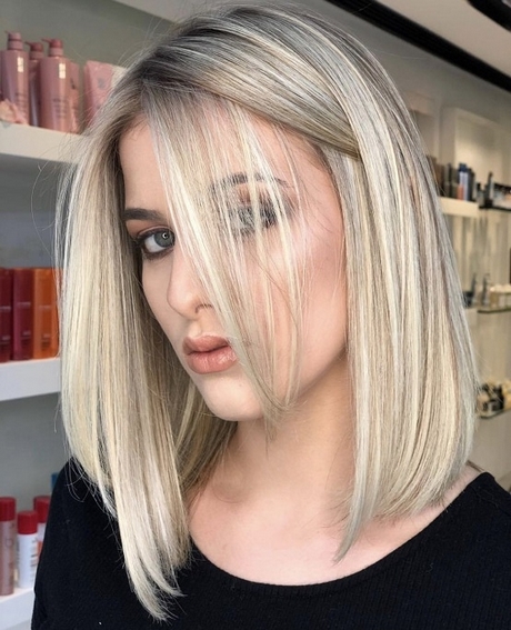 Short to mid length hairstyles 2022 short-to-mid-length-hairstyles-2022-01_3