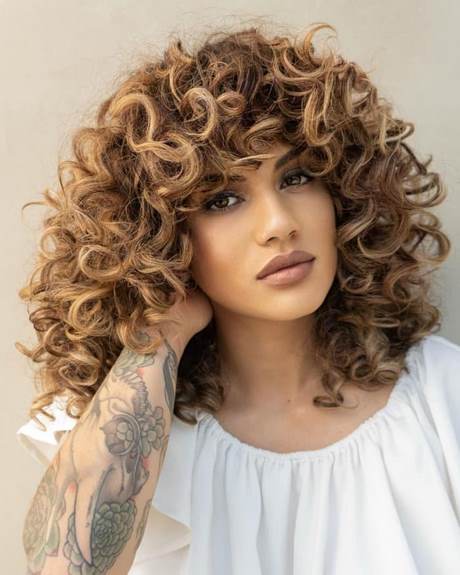 Very short curly hairstyles 2022 very-short-curly-hairstyles-2022-80_13