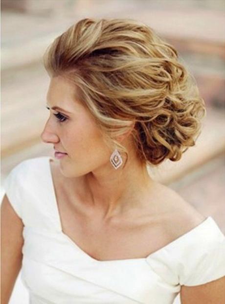 Cute prom hairstyles for long hair 2016 cute-prom-hairstyles-for-long-hair-2016-43_12