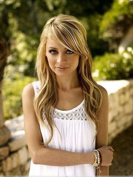 Long hairstyles with bangs 2016 long-hairstyles-with-bangs-2016-35_14